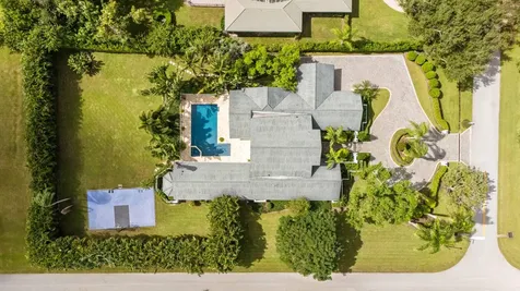 5604 War Admiral Road Palm Beach Gardens FL 33418