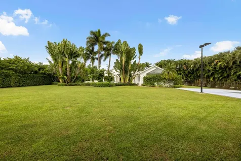 5604 War Admiral Road Palm Beach Gardens FL 33418