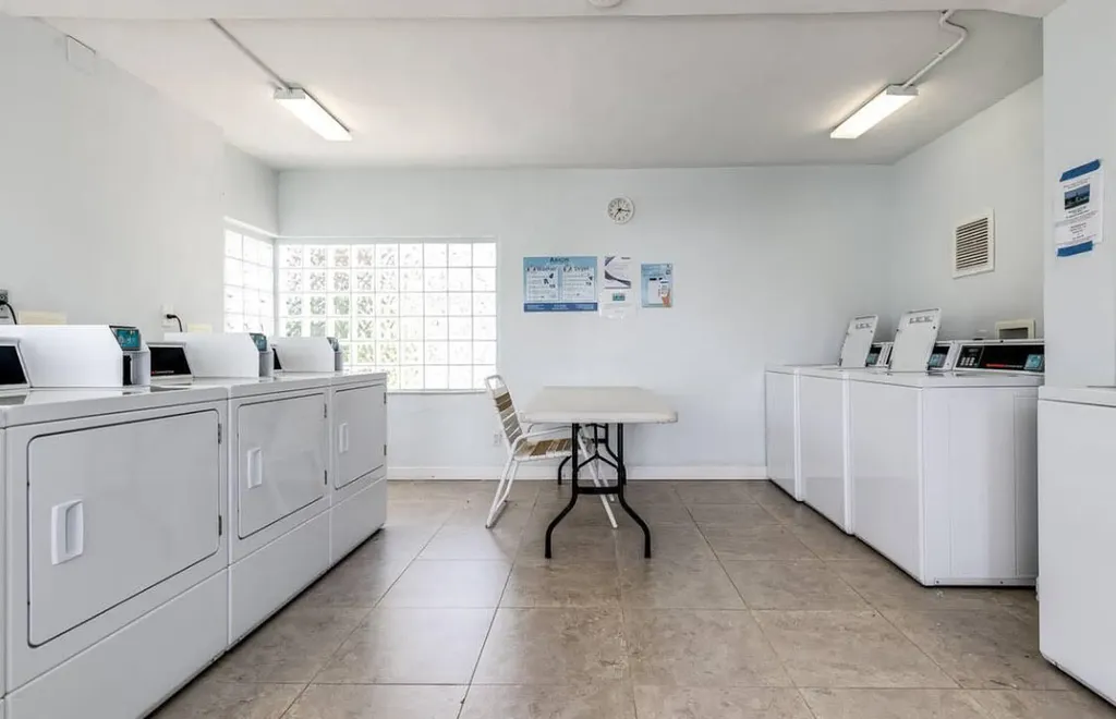 2508 Bay Drive Pompano Beach FL 33062