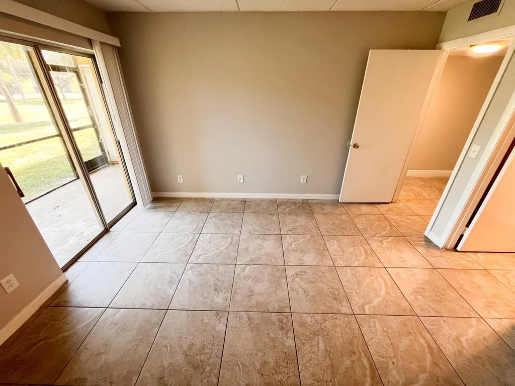 1106 Meadows Circle Boynton Beach FL 33436