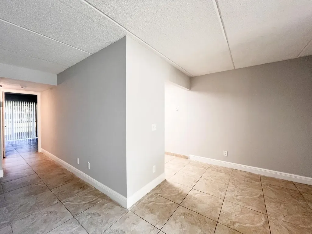 1106 Meadows Circle Boynton Beach FL 33436