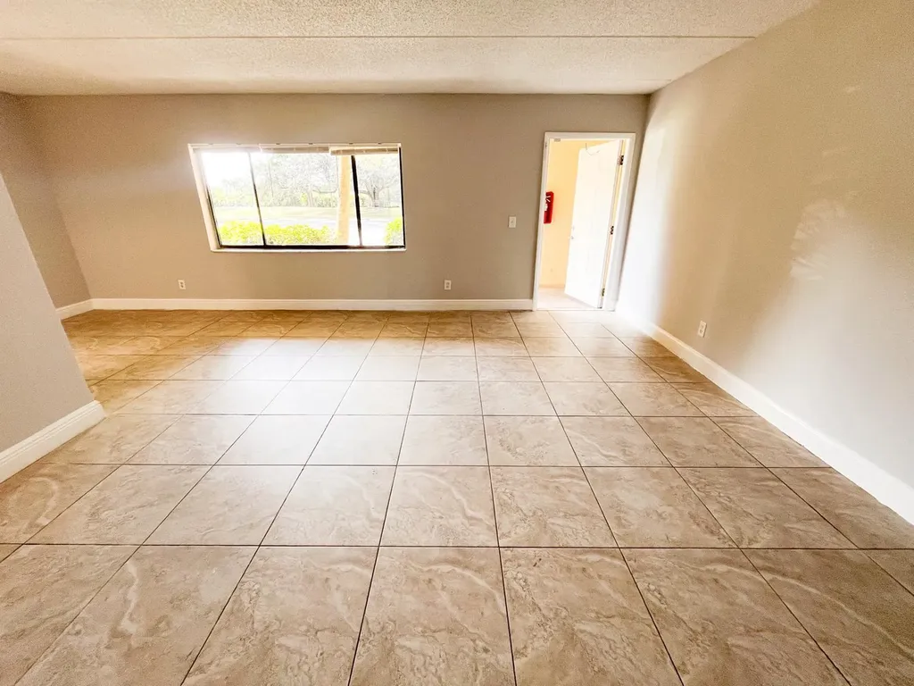 1106 Meadows Circle Boynton Beach FL 33436