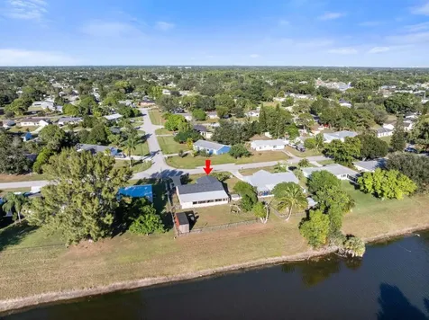 244 SW Cherryhill Road Port St Lucie FL 34953