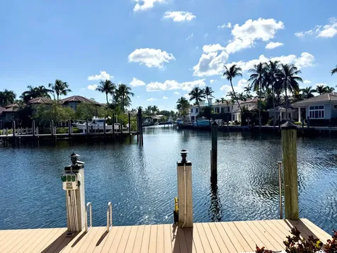 828 Harbour Isle Place North Palm Beach FL 33410