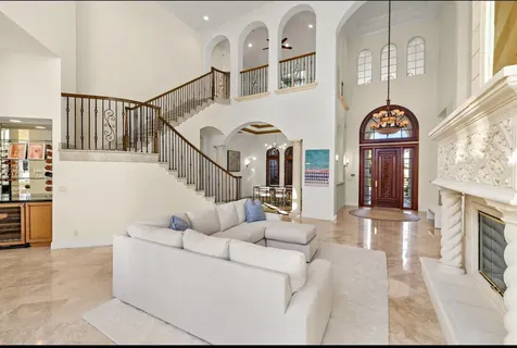 828 Harbour Isle Place North Palm Beach FL 33410