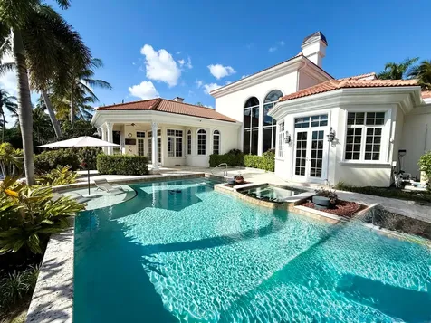 828 Harbour Isle Place North Palm Beach FL 33410