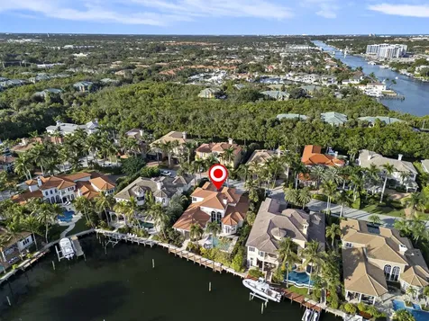 828 Harbour Isle Place North Palm Beach FL 33410