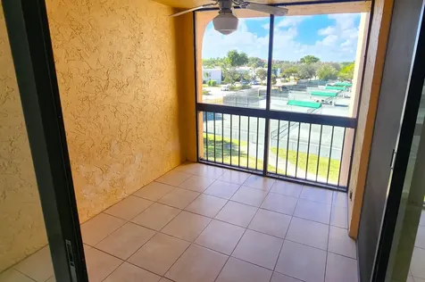 450 Egret Circle Delray Beach FL 33444