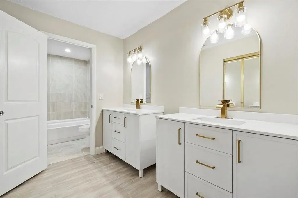 13921 Royal Palm Court Delray Beach FL 33484