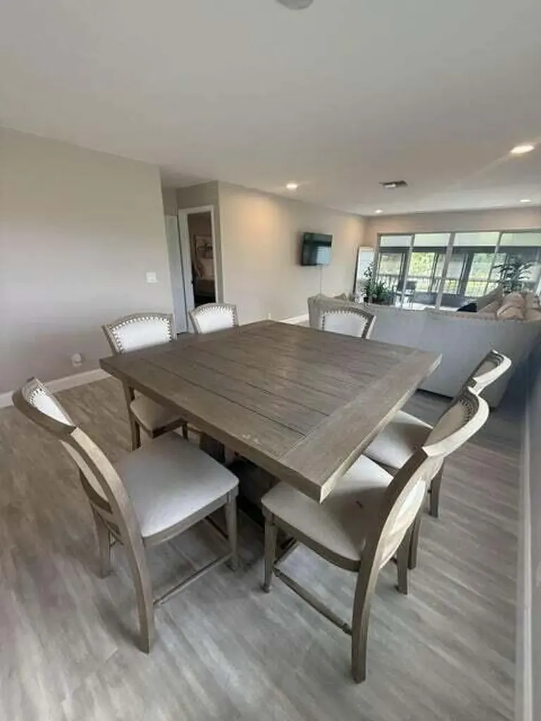 13921 Royal Palm Court Delray Beach FL 33484
