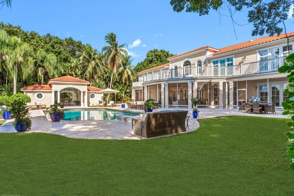 2359 Muir Circle Wellington FL 33414