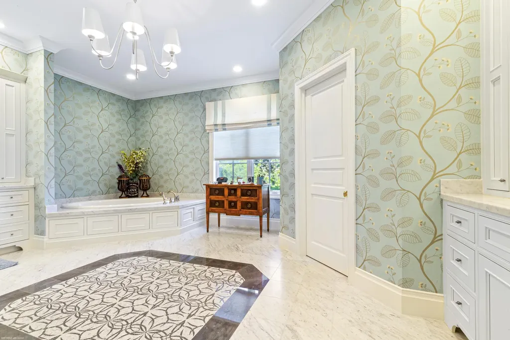 2359 Muir Circle Wellington FL 33414