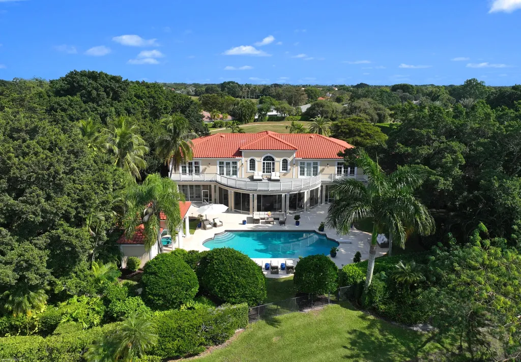 2359 Muir Circle Wellington FL 33414