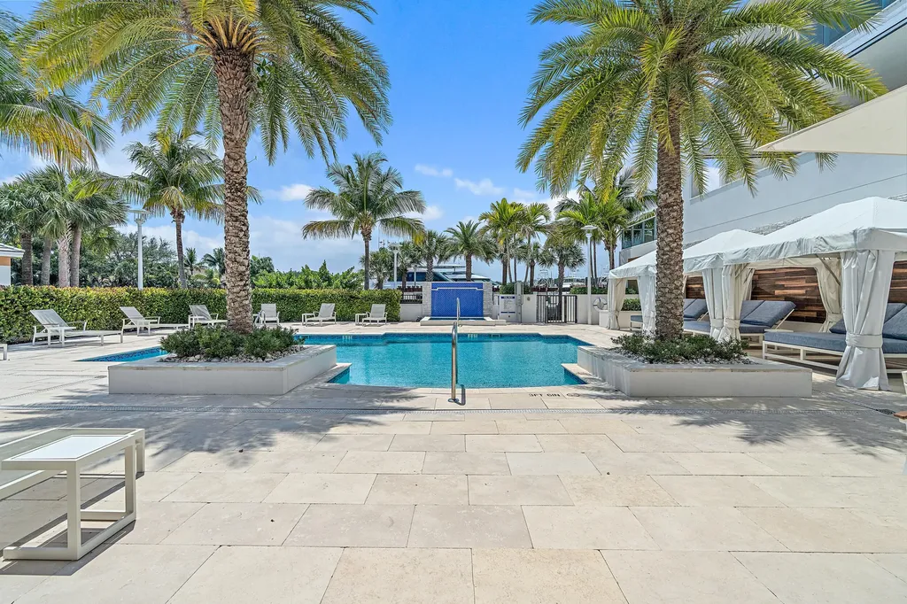 2700 Donald Ross Road Palm Beach Gardens FL 33410