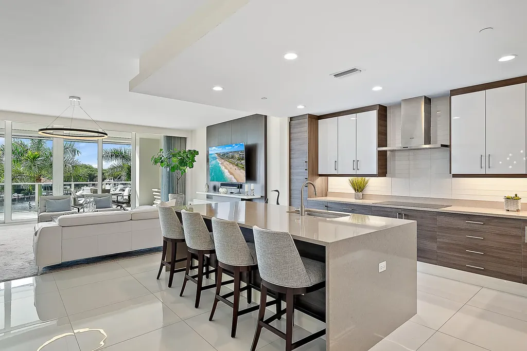 2700 Donald Ross Road Palm Beach Gardens FL 33410