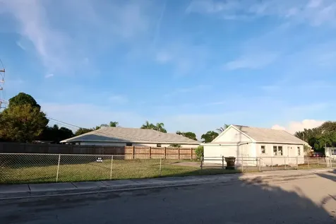 601 N B Street Lake Worth Beach FL 33460