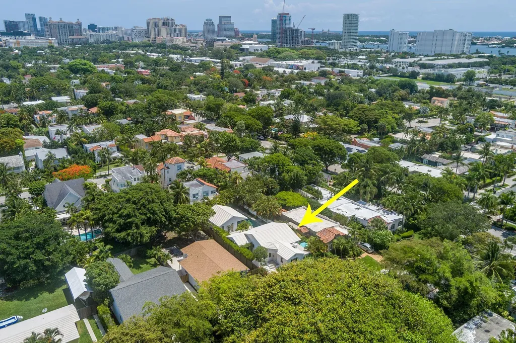 711 Ardmore Road West Palm Beach FL 33401