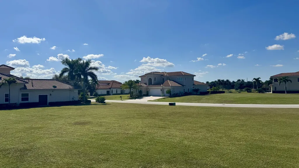 158 SE Rio Angelica Port St Lucie FL 34984