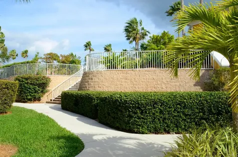 5050 Fairways Circle Vero Beach FL 32967