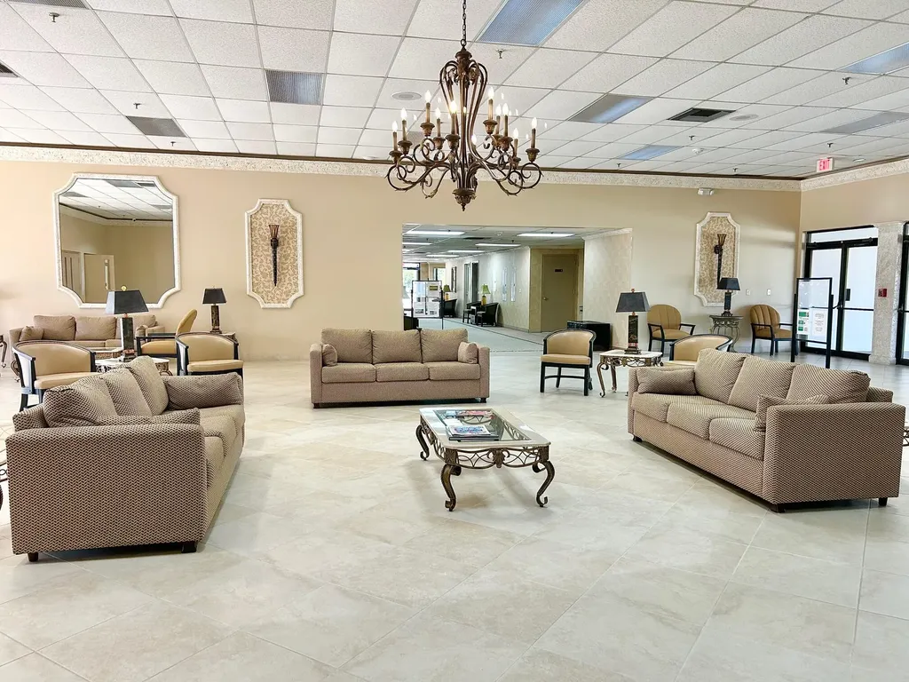 4725 Lucerne Lakes Boulevard E Lake Worth FL 33467