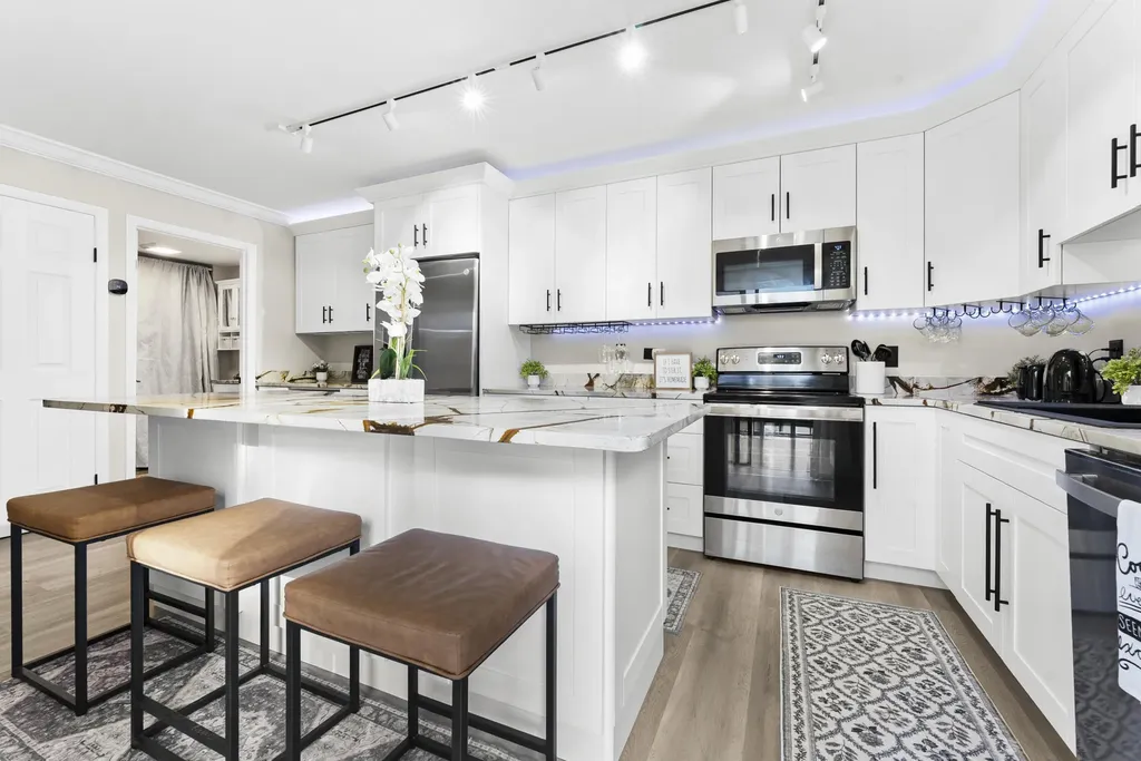 2949 SW 22nd Avenue Delray Beach FL 33445