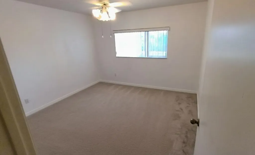 4735 E Lucerne Lakes Boulevard E Lake Worth FL 33467