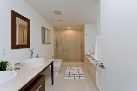 495 Brickell Avenue Miami FL 33131