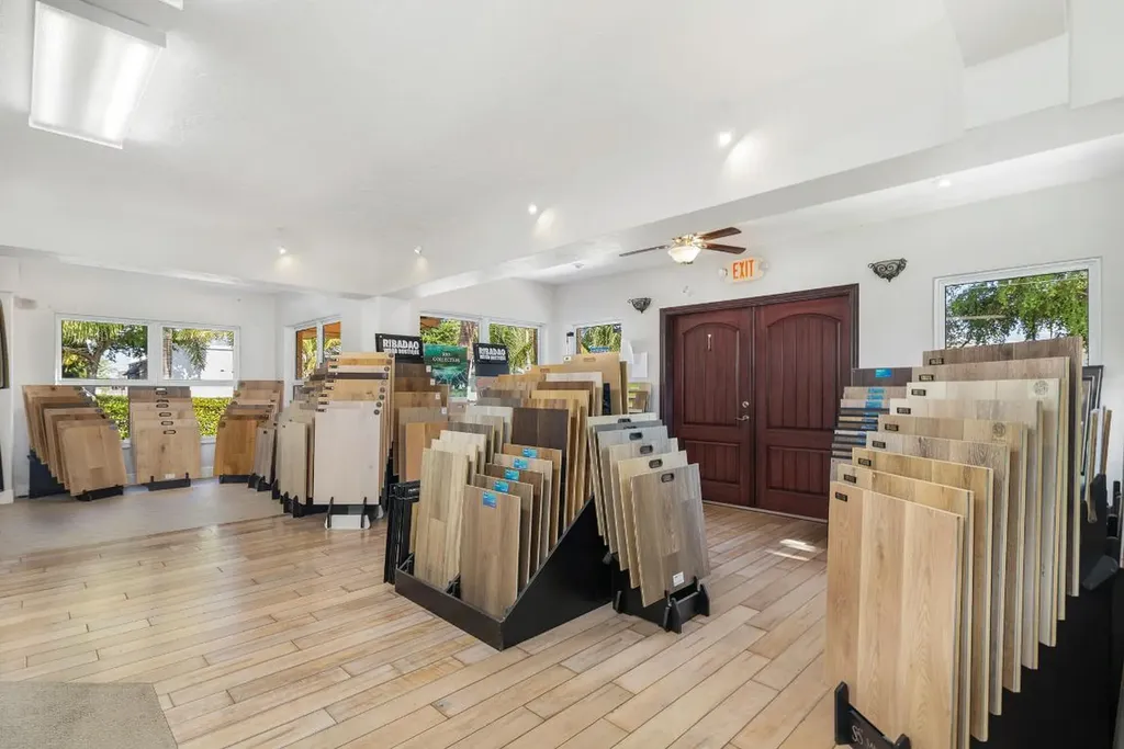 522 NE 5th Avenue Delray Beach FL 33483