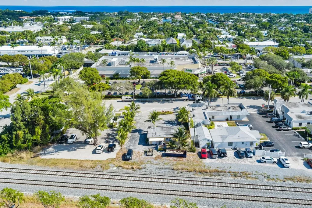 522 NE 5th Avenue Delray Beach FL 33483