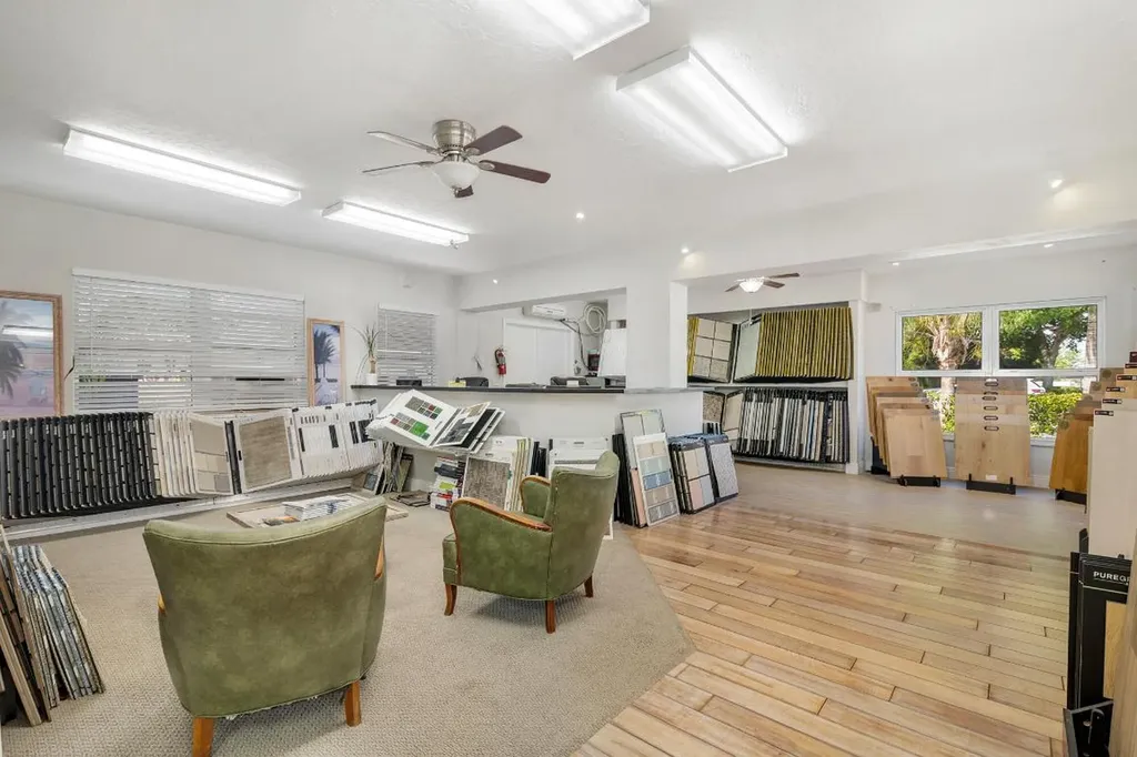 522 NE 5th Avenue Delray Beach FL 33483