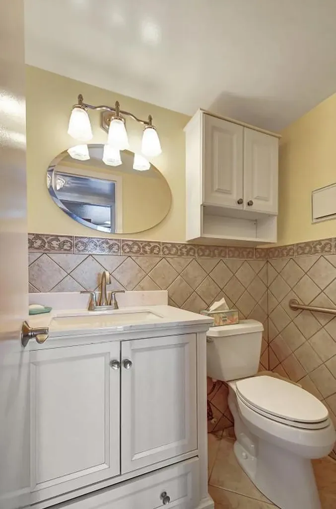 4089 Guildford E Boca Raton FL 33434