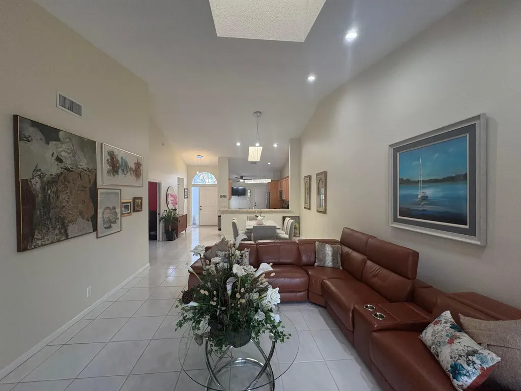 7275 Summer Tree Drive Boynton Beach FL 33437