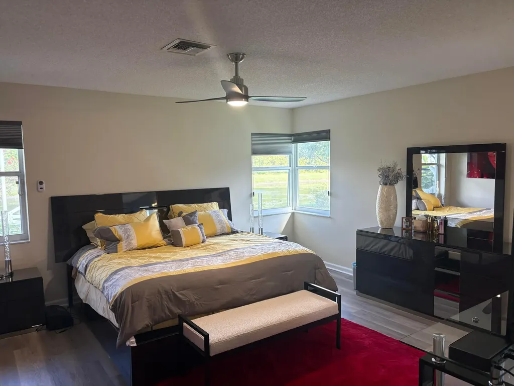 7275 Summer Tree Drive Boynton Beach FL 33437