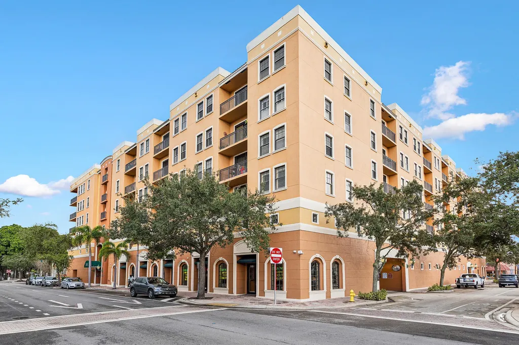 511 Lucerne Avenue Lake Worth Beach FL 33460