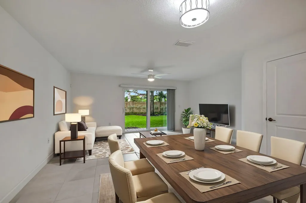 6851 Broadwater Lane Lake Worth FL 33467