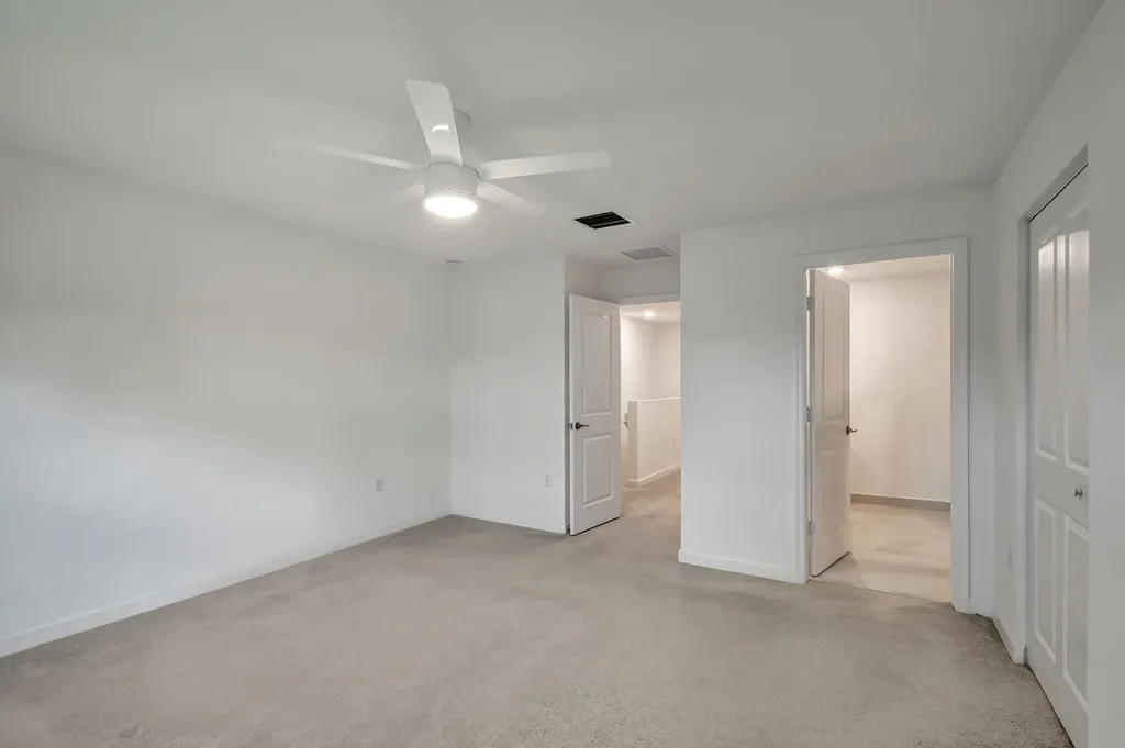 6851 Broadwater Lane Lake Worth FL 33467