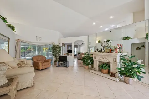 103 Cypress Trace Royal Palm Beach FL 33411
