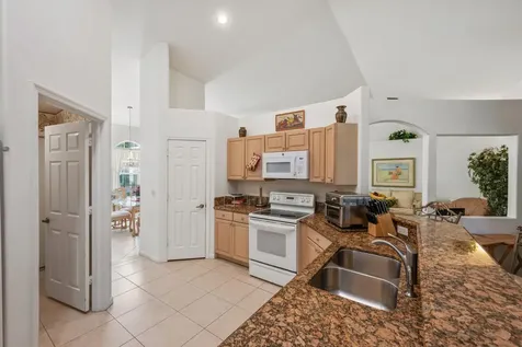 103 Cypress Trace Royal Palm Beach FL 33411