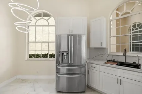 6682 NW 25th Way Boca Raton FL 33496