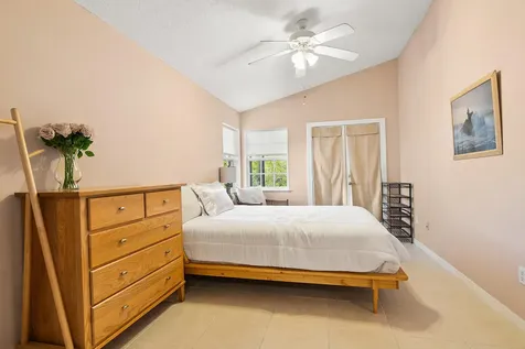 922 Jackson Way Hutchinson Island FL 34949