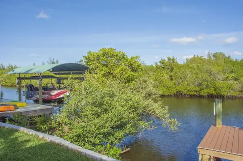 922 Jackson Way Hutchinson Island FL 34949