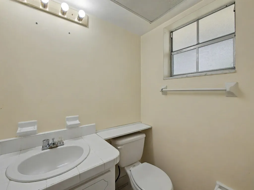 400 NE 20th Street Boca Raton FL 33431