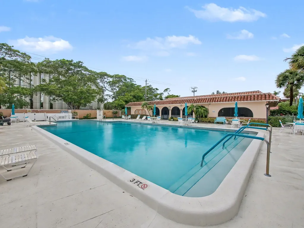 400 NE 20th Street Boca Raton FL 33431