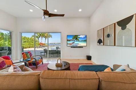 200 N Lake Drive Lantana FL 33462