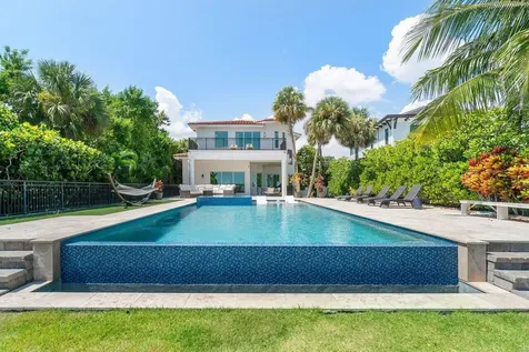 200 N Lake Drive Lantana FL 33462