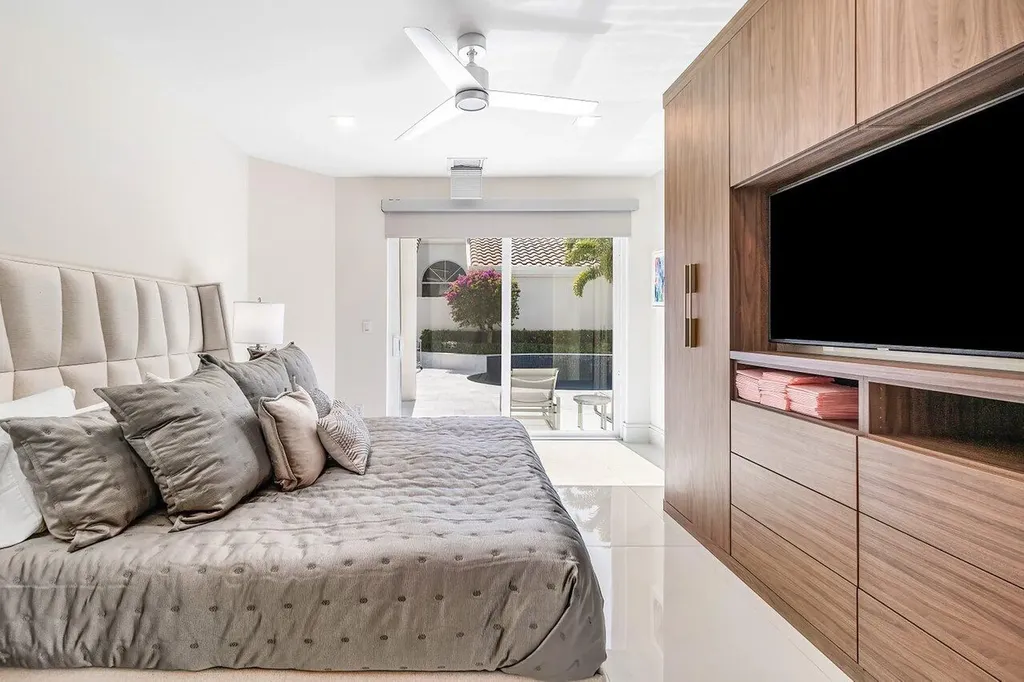 3506 NW Clubside Circle Boca Raton FL 33496