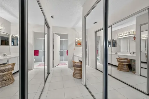 6215 Kings Gate Circle Delray Beach FL 33484