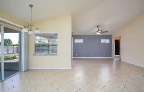 555 SE Nome Drive Port St Lucie FL 34984