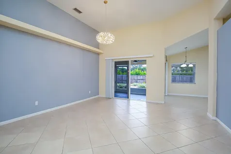 555 SE Nome Drive Port St Lucie FL 34984