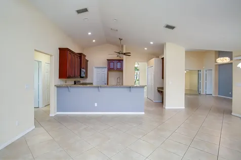555 SE Nome Drive Port St Lucie FL 34984